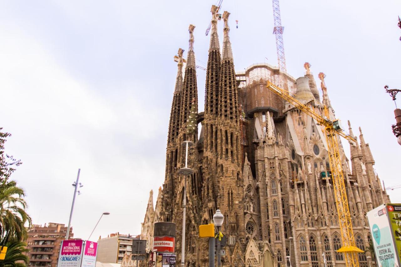 Charm Apartment Sagrada Familia Барселона Экстерьер фото